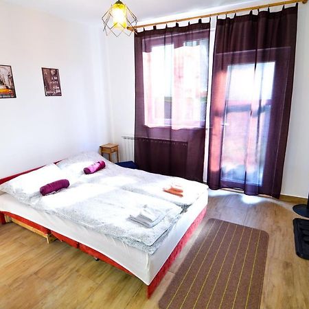 Cherry Hill Central Apartments Sarajevo Buitenkant foto