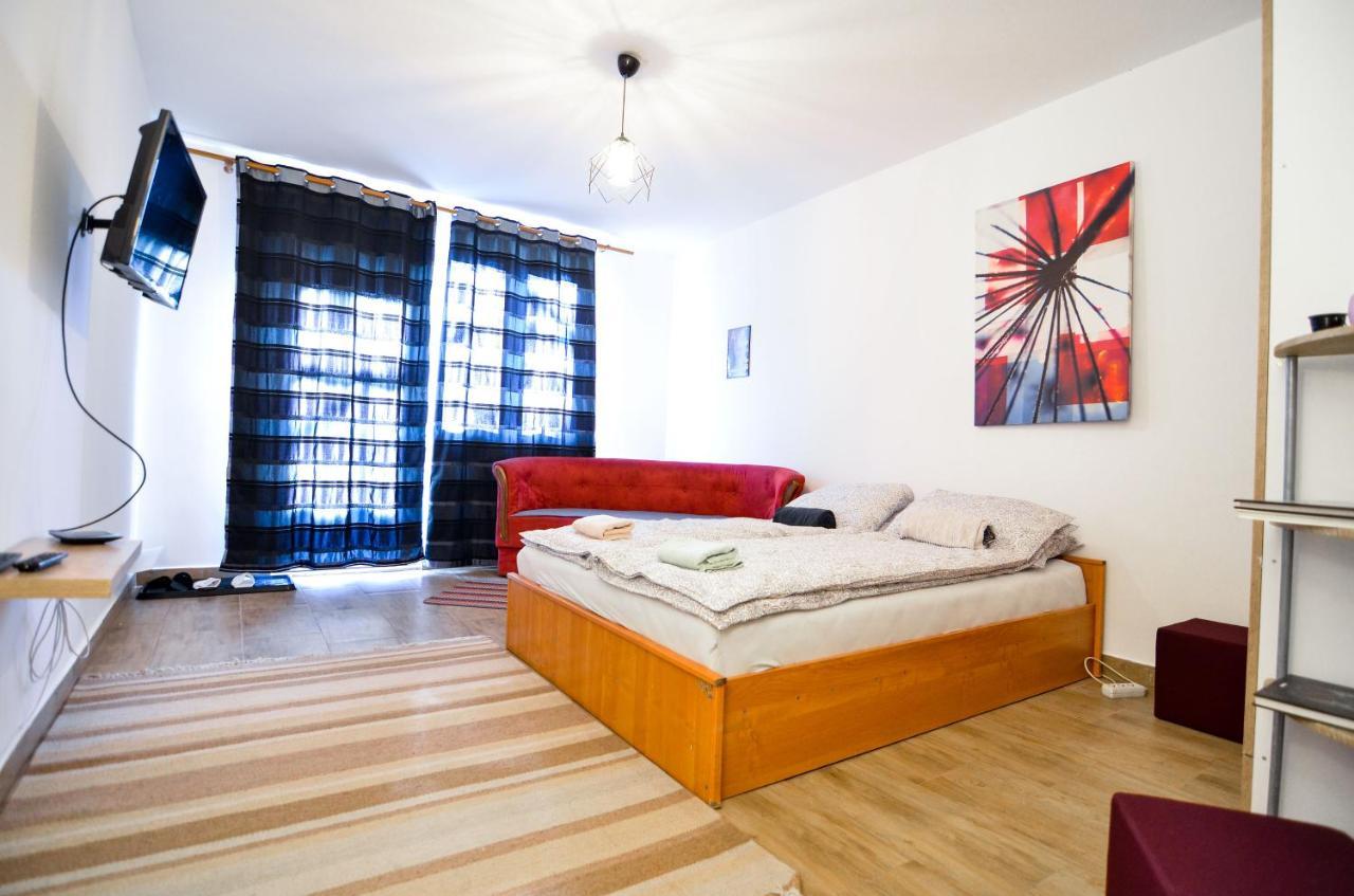 Cherry Hill Central Apartments Sarajevo Buitenkant foto
