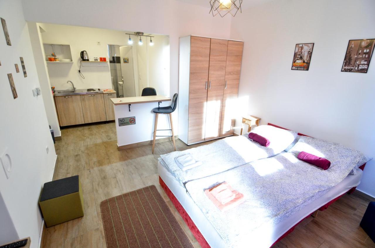 Cherry Hill Central Apartments Sarajevo Buitenkant foto